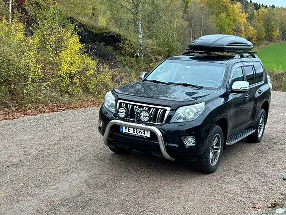 Toyota Land Cruiser 2010 photo 4