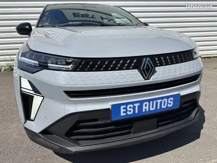 Renault Captur 2026 photo 4