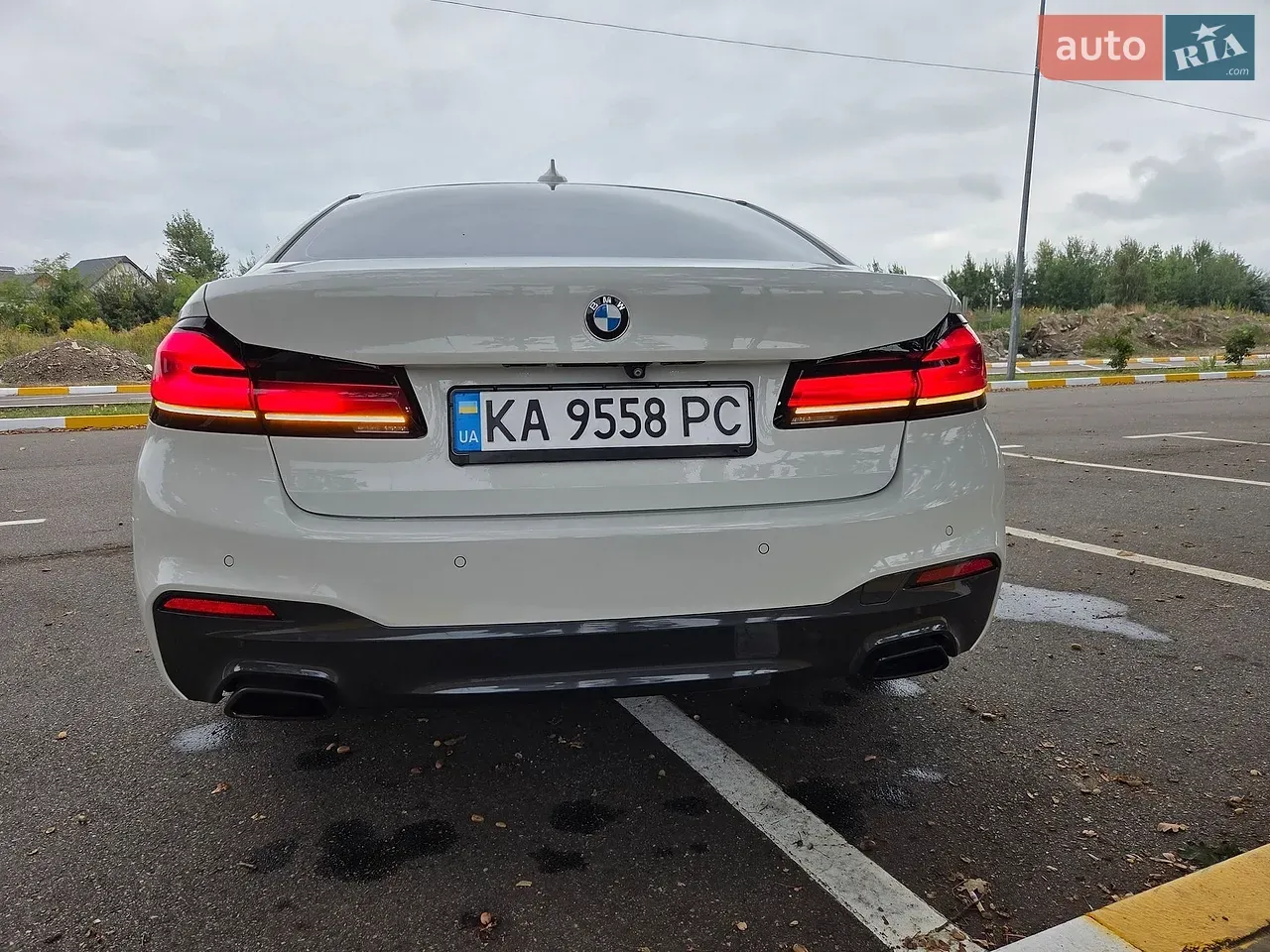 BMW 5 Series 2018 photo 4