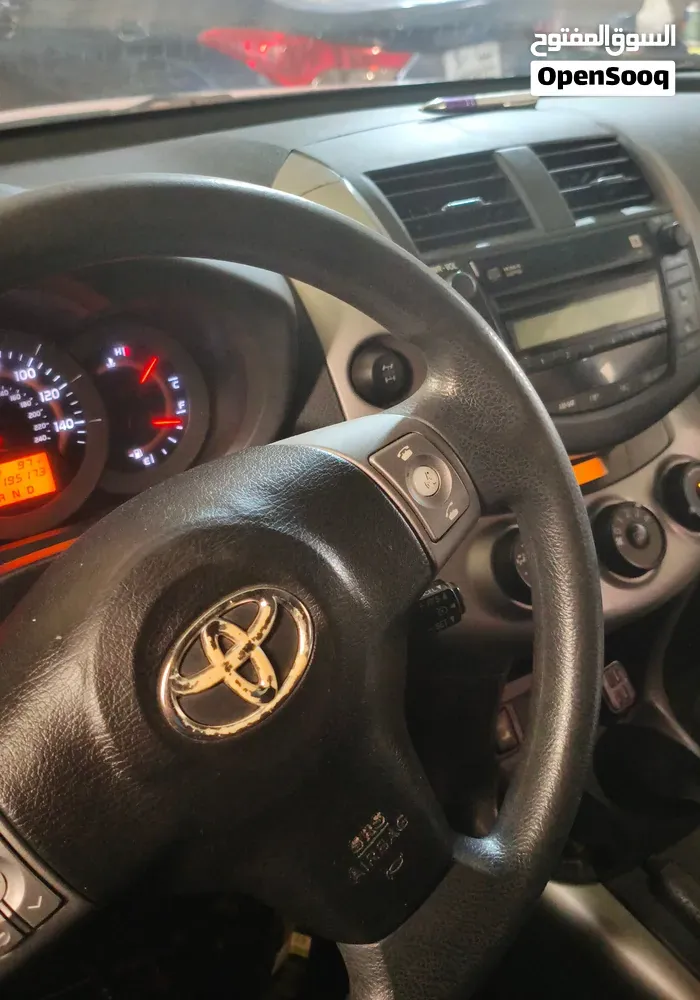 Toyota Rav4 2012 photo 4