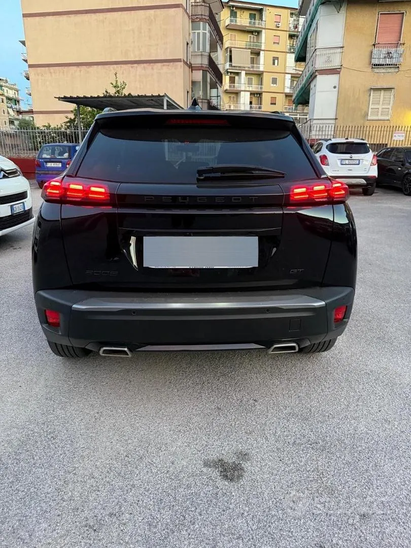 Peugeot 2008 2024 photo 2