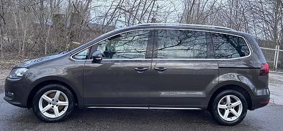 Volkswagen Sharan 2017 photo 2