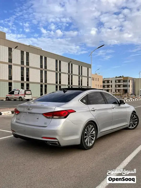 Genesis G70