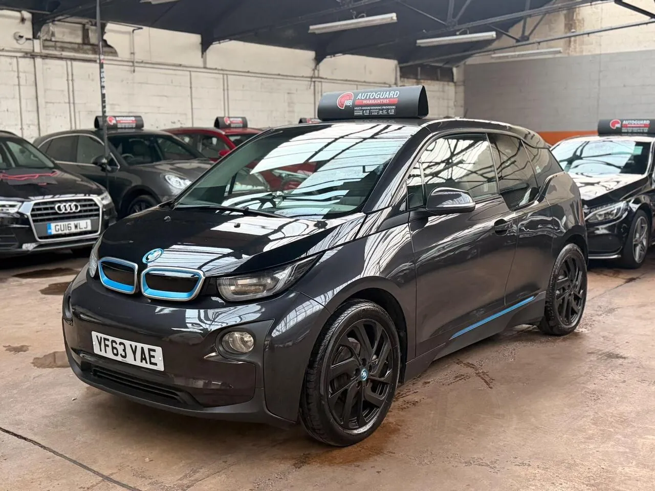 BMW I3