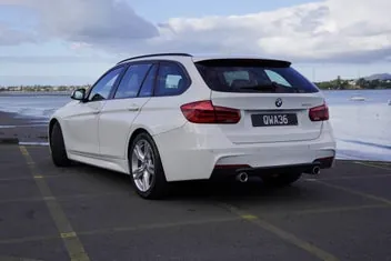 BMW 340I 2016 photo 3