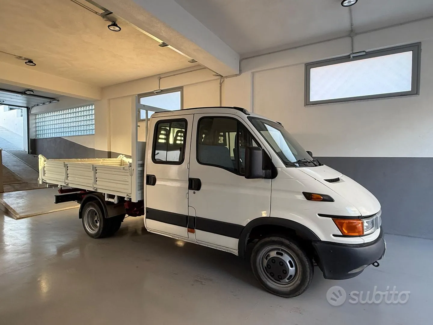 Iveco Daily 2002 photo 3