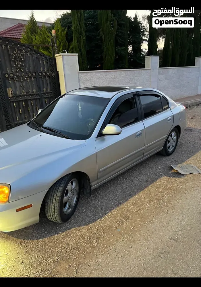 Hyundai Elantra 2003 photo 2