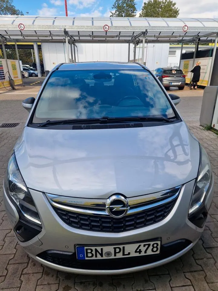 Opel Zafira Tourer