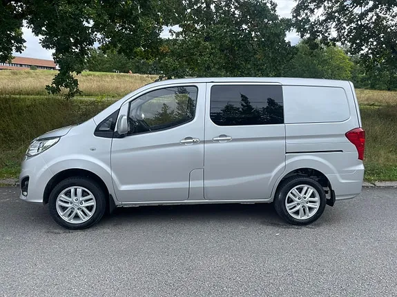 BYD T3 2022 photo 2