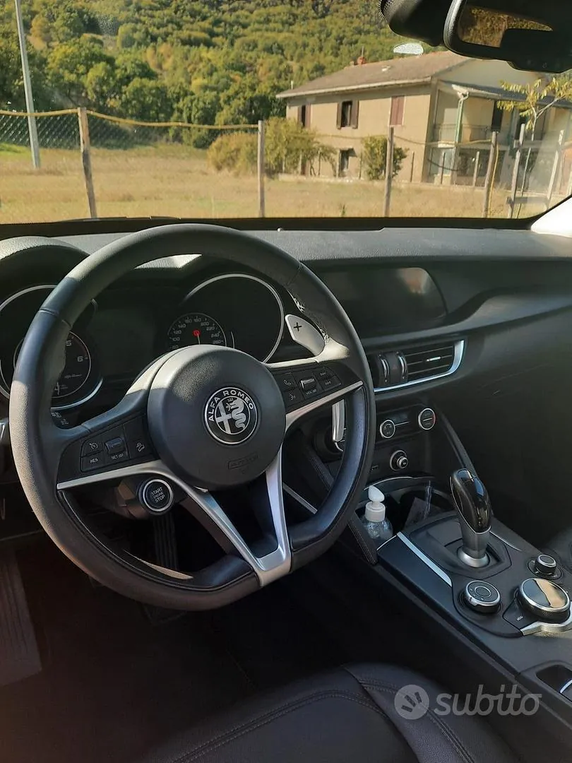 Alfa Romeo Stelvio 2018 photo 3