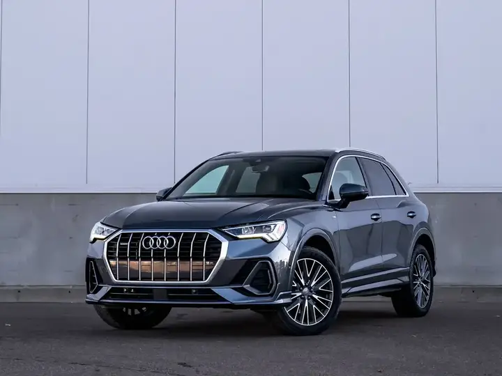 Audi Q3 2020 photo 2