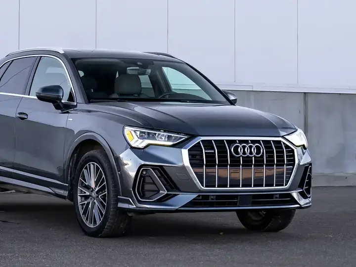 Audi Q3 2020 photo 4