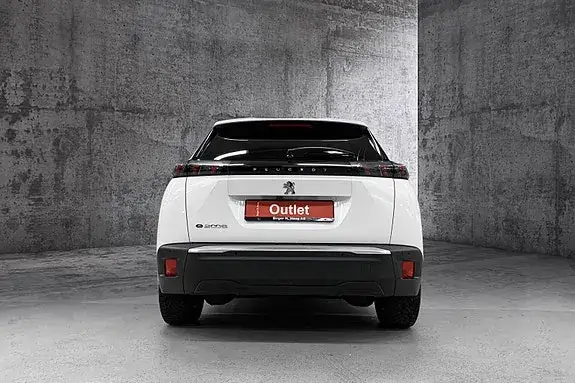 Peugeot E-2008 2020 photo 4