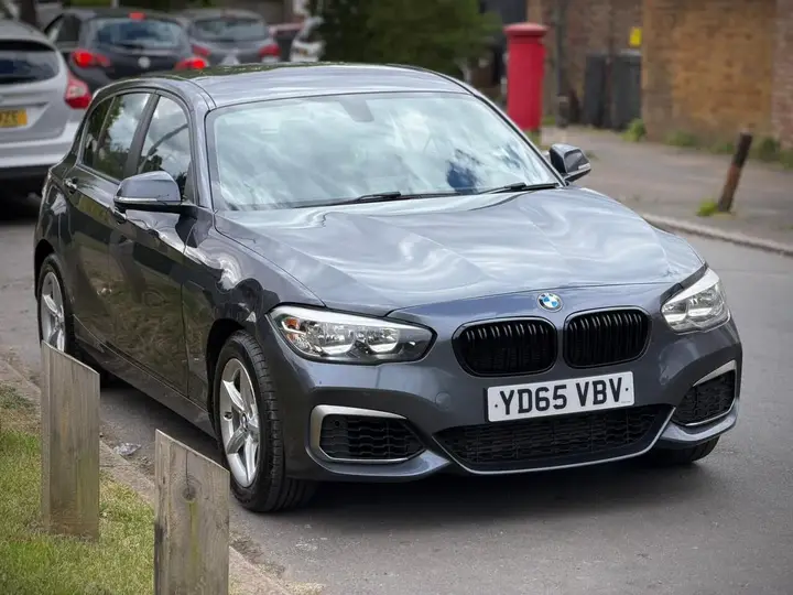 BMW 1 Series 2015 photo 2