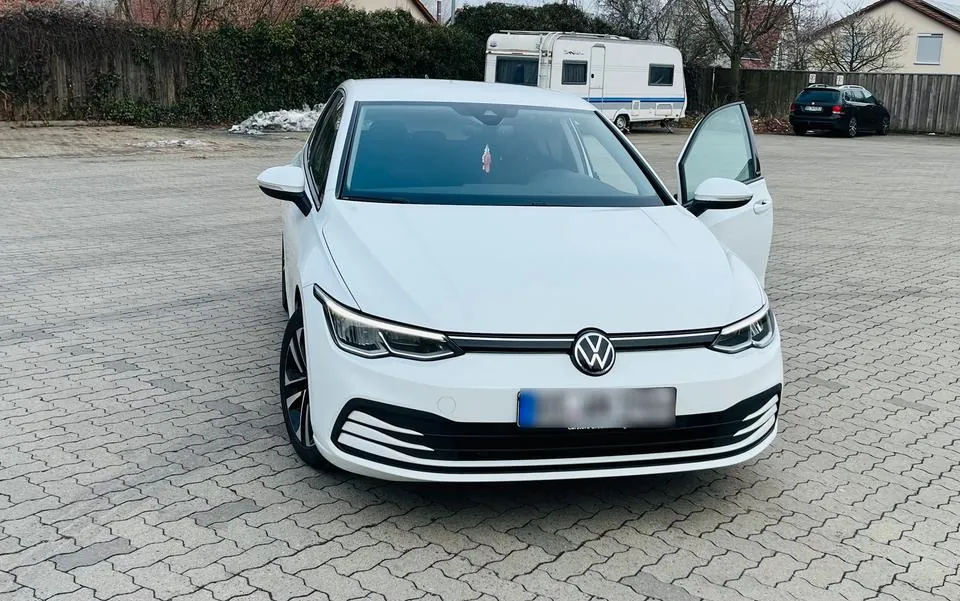 Volkswagen Golf Viii