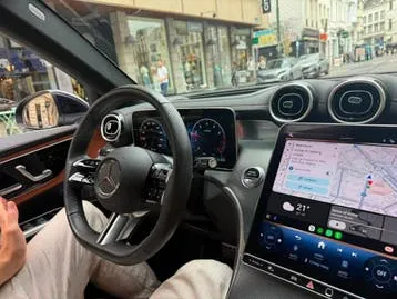Mercedes-Benz Glc 2024 photo 2