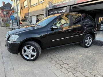 Mercedes-Benz M-Class