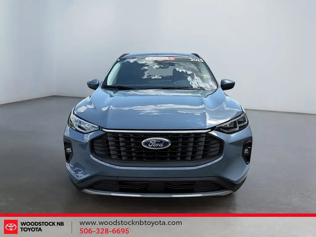 Ford Escape 2025 photo 3