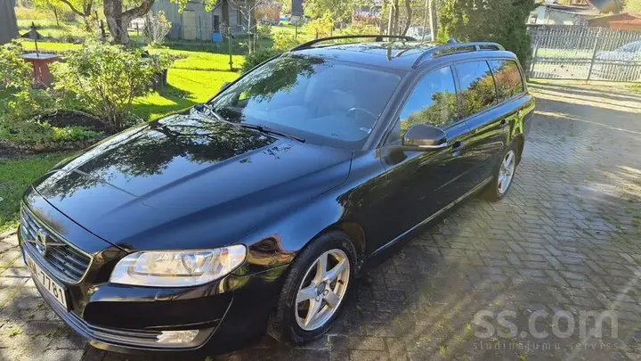 Volvo V70 2015 photo 3