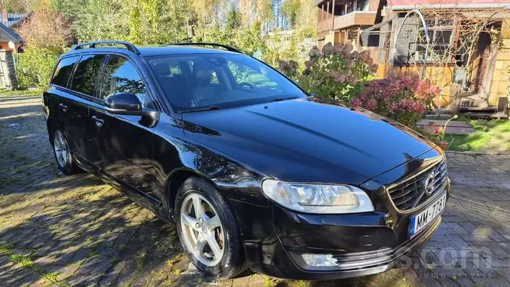 Volvo V70 2015 photo 2