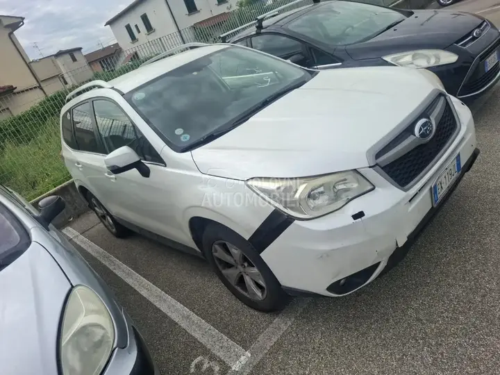 Subaru Forester 2014 photo 2