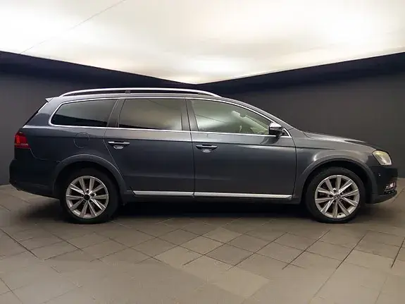 Volkswagen Passat Alltrack 2013 photo 5