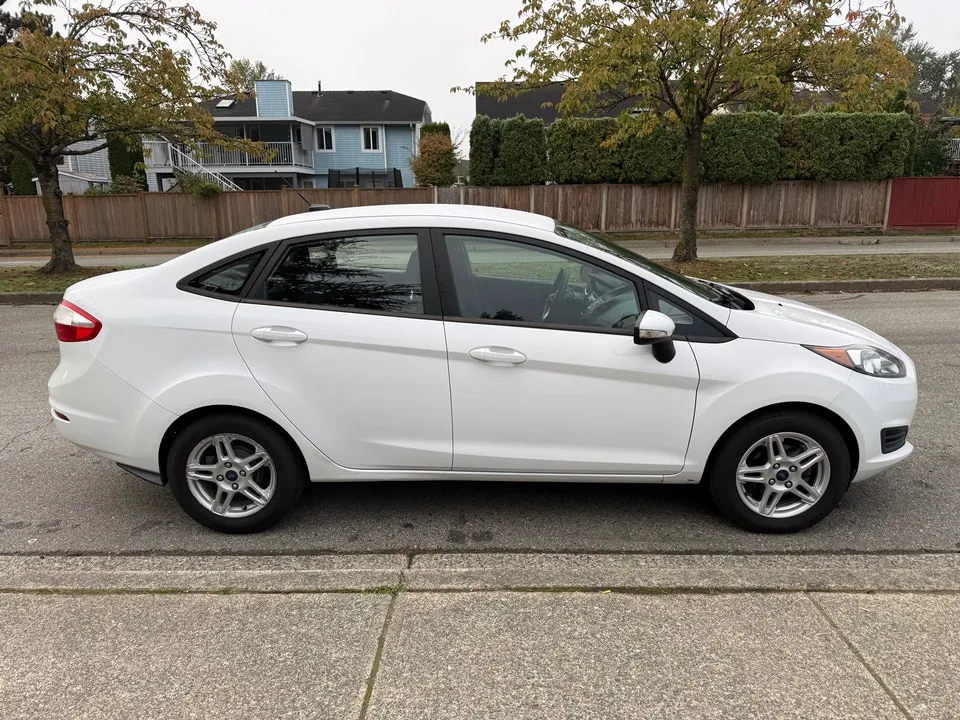 Ford Fiesta 2017 photo 4