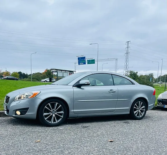 Volvo C70 2012 photo 2