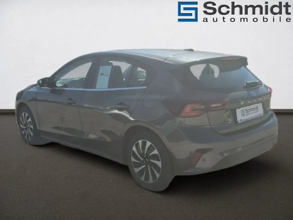 Ford Focus 2025 photo 3