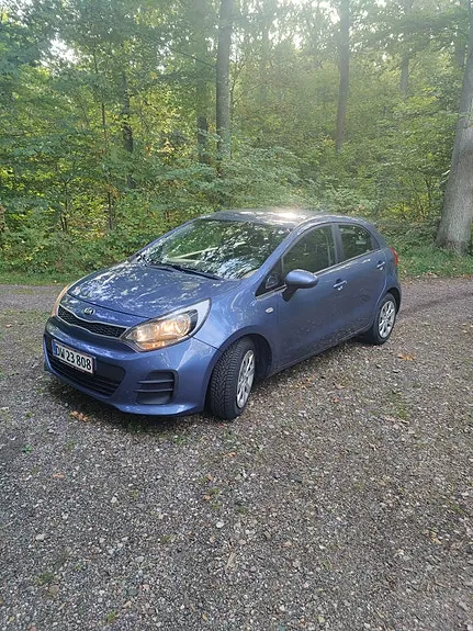 Kia Rio 2015 photo 3
