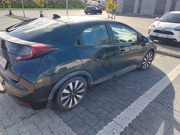 Honda Civic 2015 photo 2