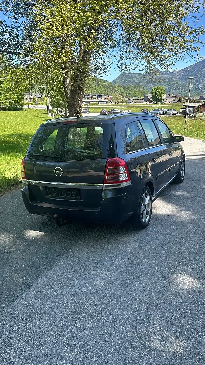 Opel Zafira 2008 photo 3