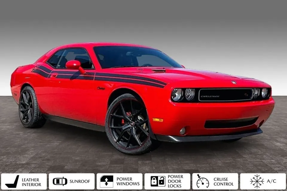 Dodge Challenger 2010 photo 2