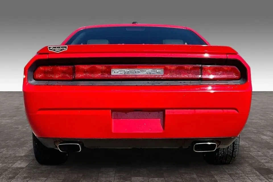 Dodge Challenger 2010 photo 4