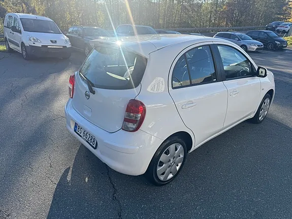 Nissan Micra 2013 photo 5