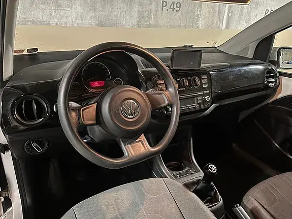 Volkswagen Up 2013 photo 5