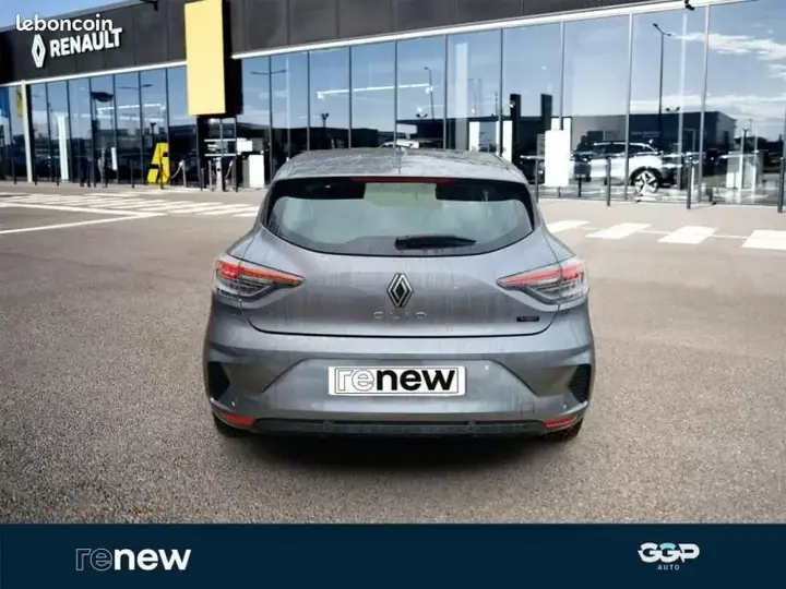Renault Clio 2024 photo 5