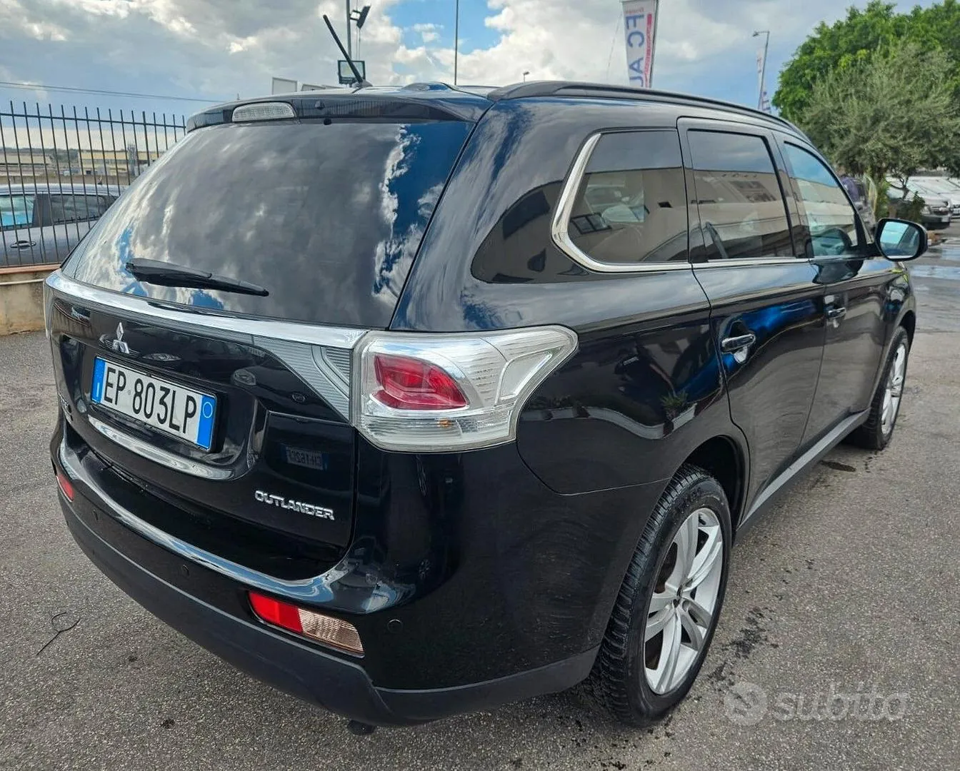 Mitsubishi Outlander 2013 photo 4