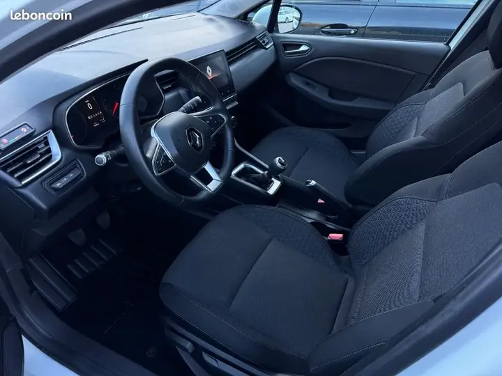 Renault Clio 2021 photo 5