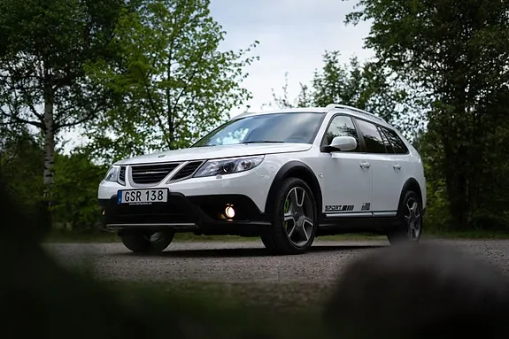 Saab 9-3X 2011 photo 3