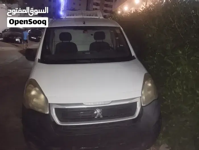 Peugeot Partner 2017 photo 2