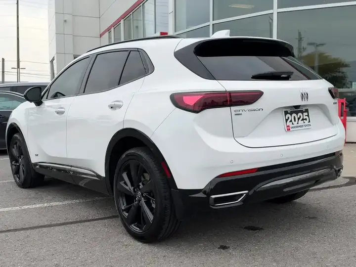 Buick Envision 2025 photo 5