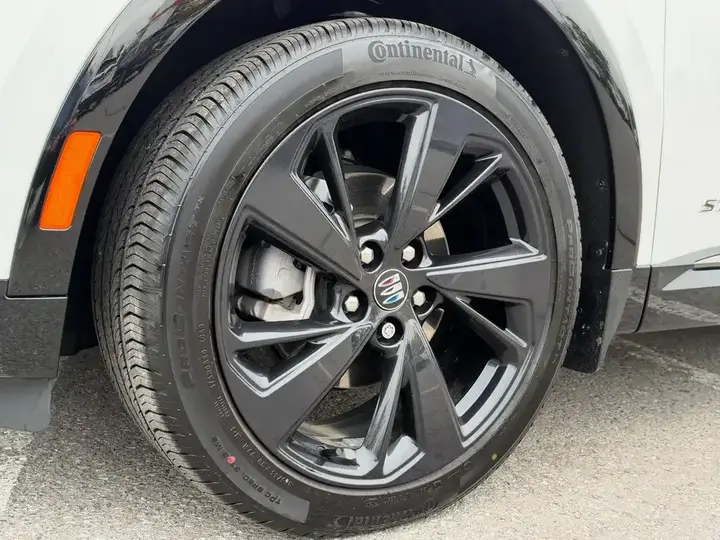 Buick Envision 2025 photo 2