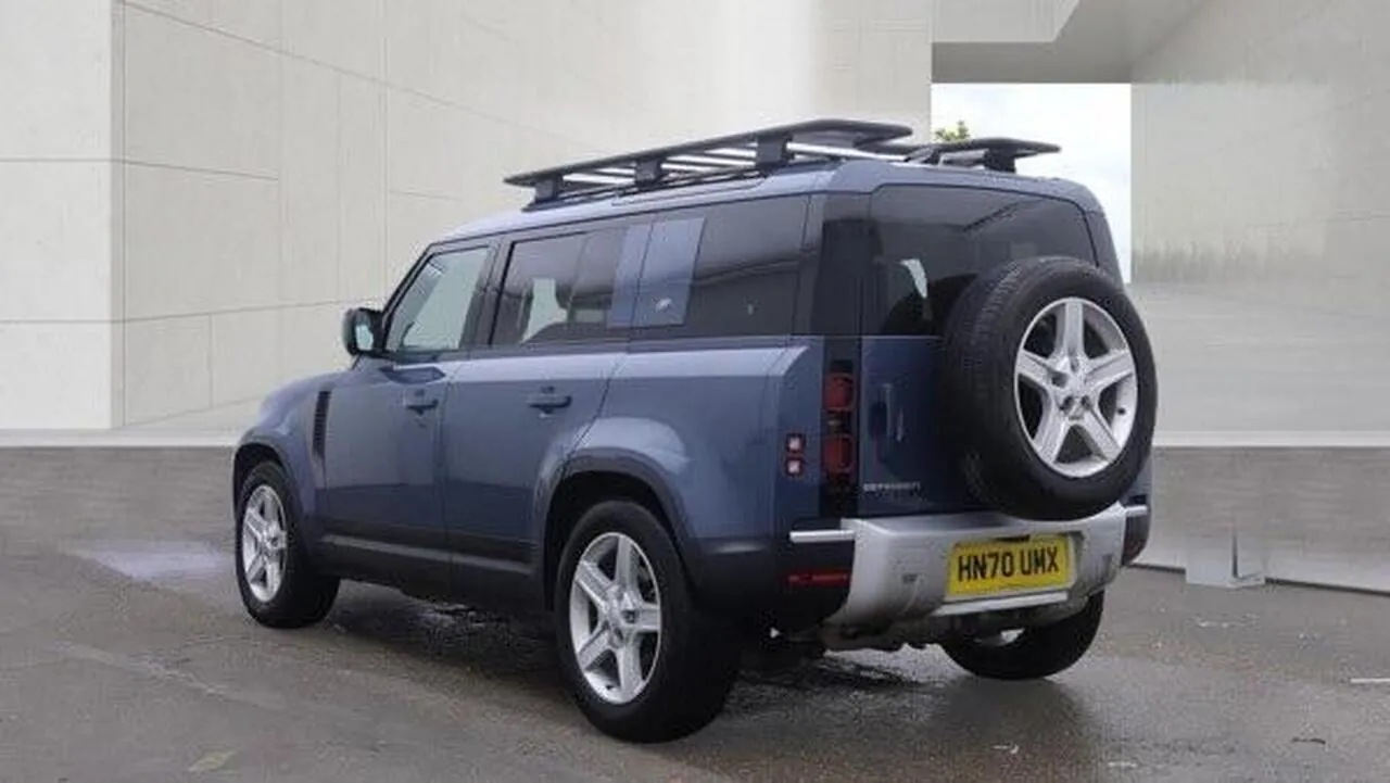 Land Rover Defender 2020 photo 4