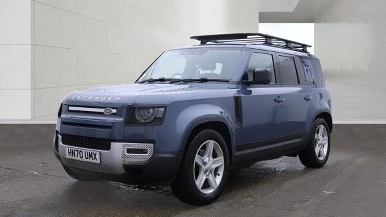 Land Rover Defender 2020 photo 2