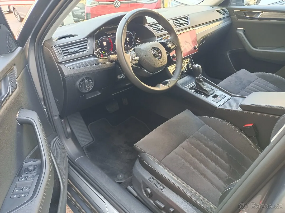 Skoda Superb 2022 photo 5