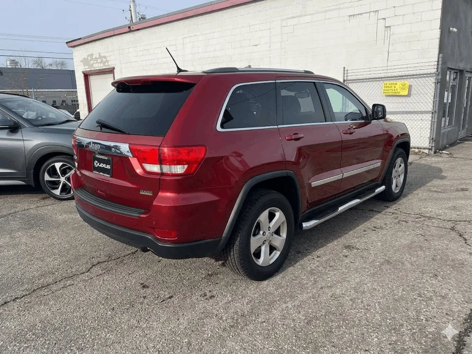 Jeep Grand Cherokee 2011 photo 5