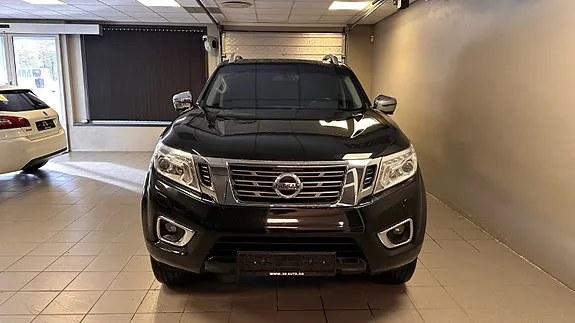Nissan Np300 2016 photo 2