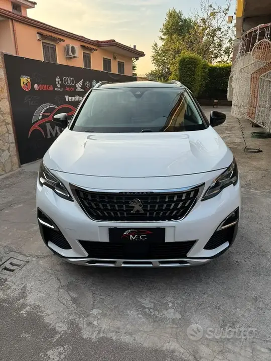 Peugeot 3008 2018 photo 2