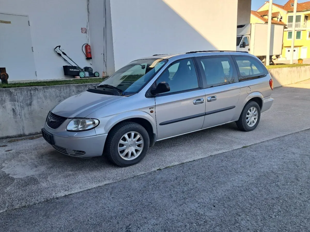 Chrysler Voyager